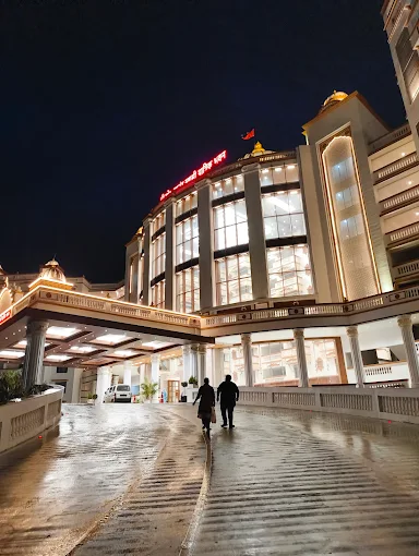 Gopalanand Swami Yatrik Bhuvan